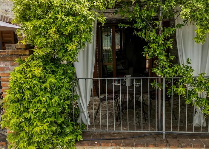 Vakantiehuis Casa Marlen - Medieval Borgo & Pool - Italywego Collazzone